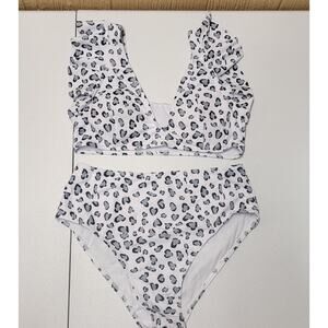2 Piece Black & White Leopard Print Cap Style Sleeve Bikini sz M